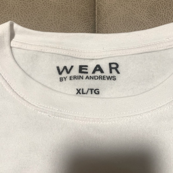 Wear By Erin Andrews Womens Coach Prime “It’s Personal” Sweatshirt NWT Size XL - Picture 3 of 4